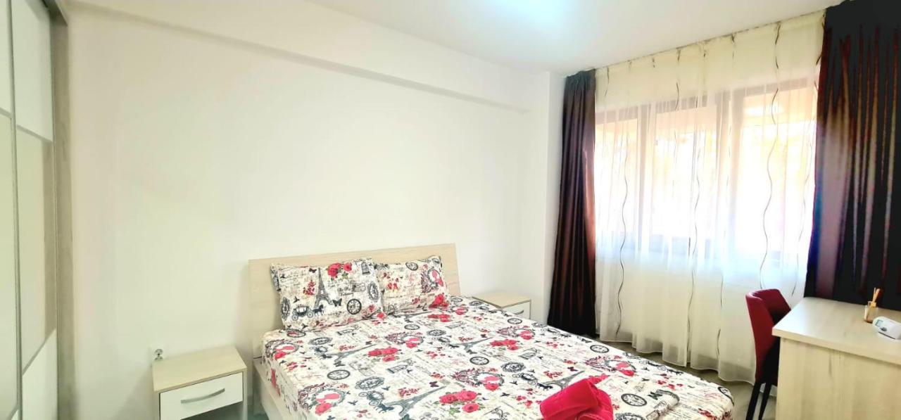 Elyse Comfortable Apartment Close To Palas Mall Jassy Zewnętrze zdjęcie